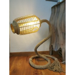 Lampadaire  corde