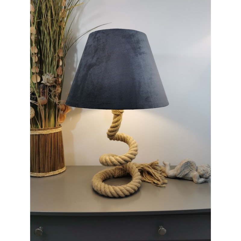 Grande lampe de chevet avec abat-jour tressé Corda