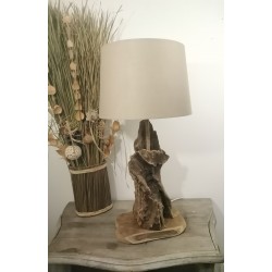 Lampe en bois flotté